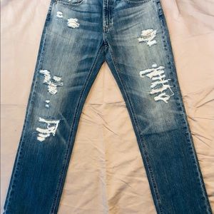 Levi’s Distressed Jeans - Light Blue- Size 34/34